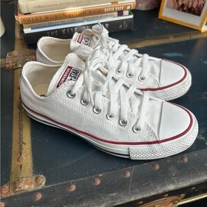 Converse Chuck Taylor Sneaker